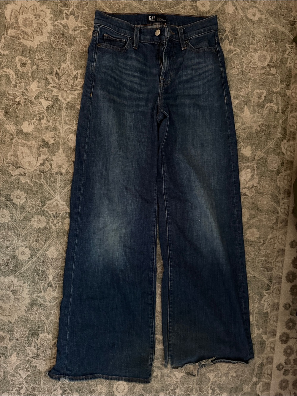 GAP Men’s Dark Blue Bootcut Jeans